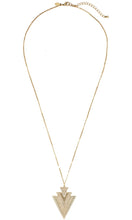 Load image into Gallery viewer, ARROW HEAD NECKLACE - GOLD
